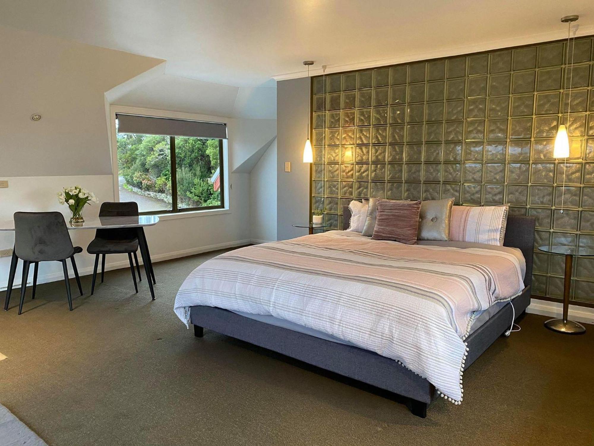 Gordon Gateway Motel Strahan Dış mekan fotoğraf